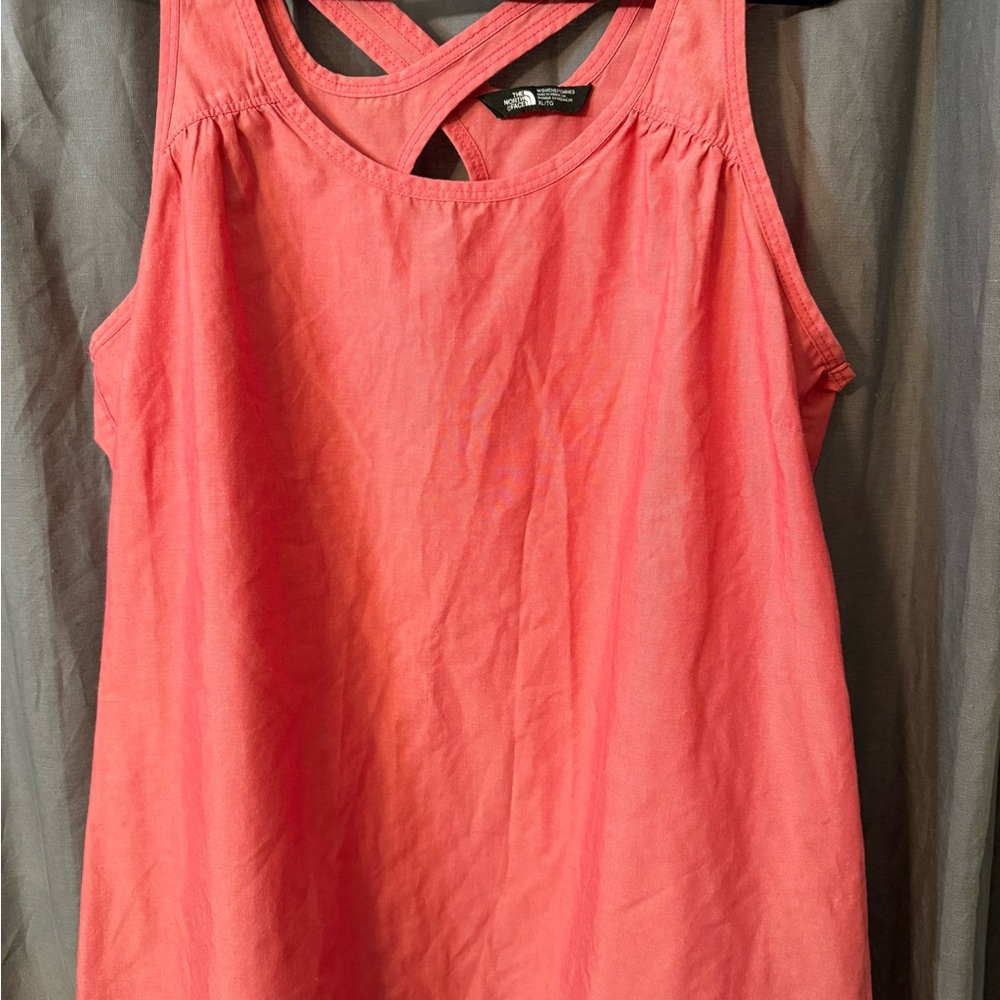 XL NWOT The North Face Coral Tank Top
